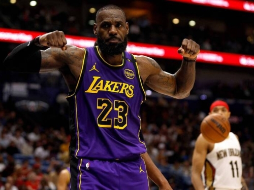 NBA》末節2記關鍵「死之三分」詹姆斯強心臟再寫紀錄