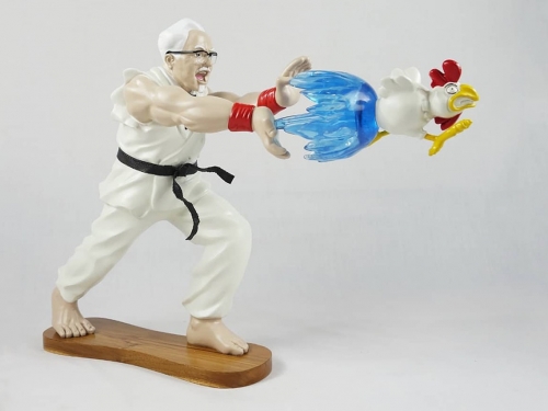 限量200隻！「肯德基上校」也瘋快打旋風，招牌波動拳竟打出一隻雞...