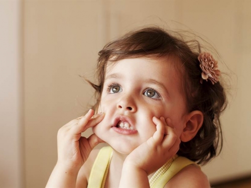 看到可愛東西 為何會不自覺想捏？