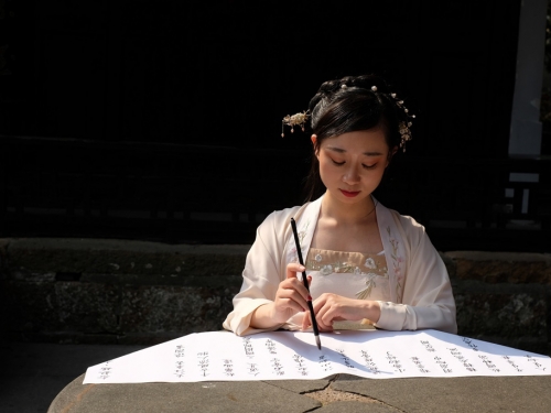 明朝最低調才女 成親王最愛卻紅顏薄命 24歲就病逝