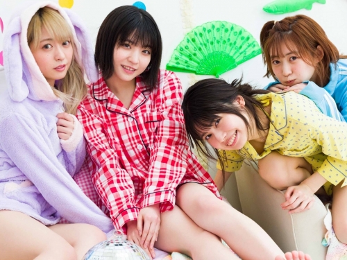 當今最強巨乳蘿莉集結「鹿目凜、根本凪、空野青空、小鳩りあが」畫面乳香四溢凍未條