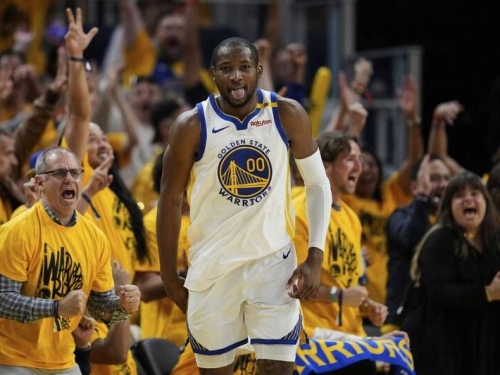 NBA季後賽》讓他上！庫明加猛飆30分寫隊史紀錄 勇士主帥賽後表態