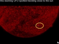 外星人飛船出入口？太陽表面發現怪異白框