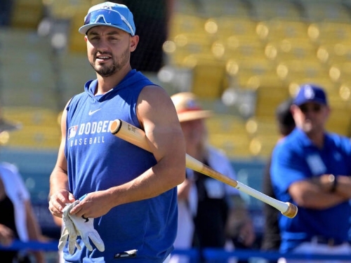 國聯冠軍賽》道奇公布26人名單 再捨棄領5億的康佛托、只帶2名捕手