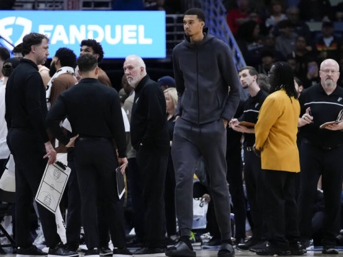 NBA》天才狀元溫班亞瑪生涯首度缺陣 馬刺不敵鵜鶘苦吞14連敗