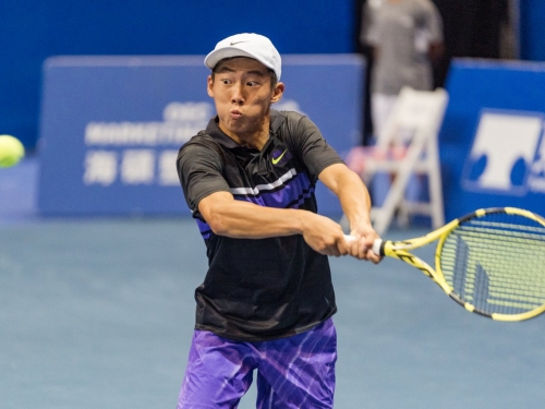 海碩盃／楊宗樺1日2勝 曾俊欣拍退前輩