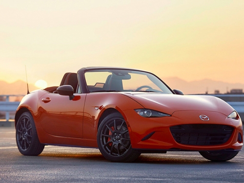 許下新年新希望了嗎？全球限量3千台、30週年紀念版 MAZDA MX-5 或許可以滿足你！