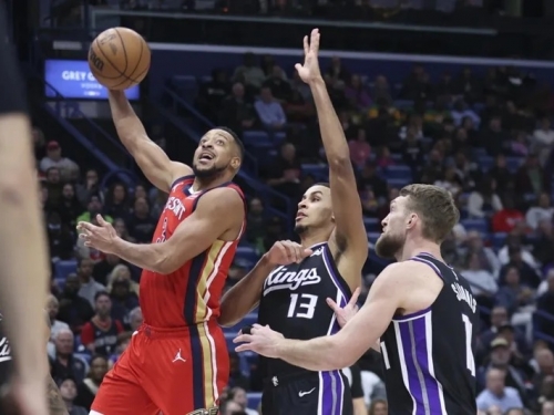 NBA》麥凱倫OT接管比賽飆11分 鵜鶘爆冷退國王止10連敗