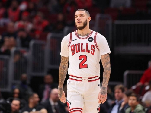 NBA》帶傷硬打可能要開刀 「球哥」傷勢遠超預期