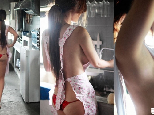 巨乳家政妹「誘惑紅內褲」畫面實在太刺激！幾乎全裸的超狂尺度讓人受不了...