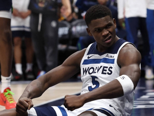 NBA季後賽》模仿喬神雙手一攤慶祝 愛德華茲：我就是想秀