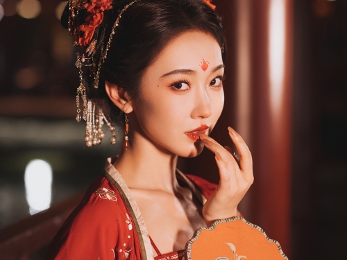 乾隆妓院門口對下聯 尺度太大 7字讓青樓女全臉紅