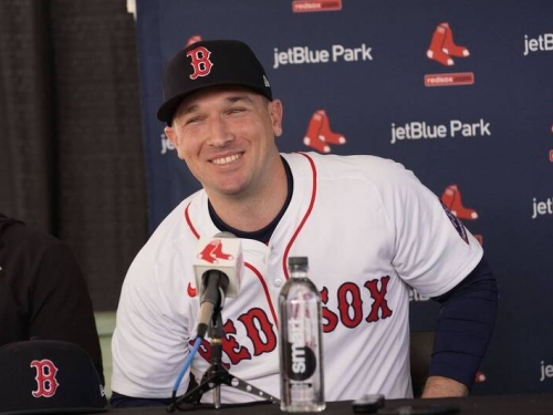 MLB》紅襪強打不願讓三壘 柏格曼回應：為了贏我能守任何位置