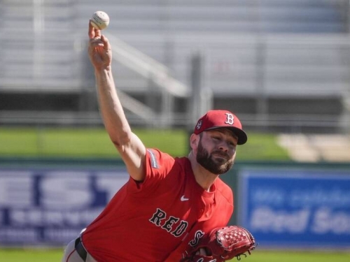 MLB》簽完12.6億合約後沒投半球！紅襪明星右投又要傷兵名單開季