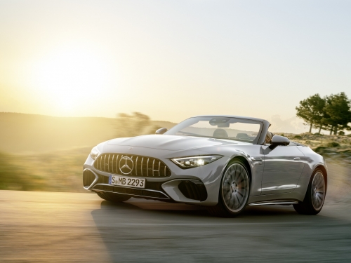 十年磨一劍！全新世代  Mercedes-AMG SL 降臨，搭載V8引擎、再次回歸2+2設計