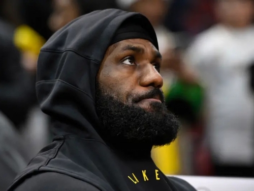 NBA》詹皇親曝未來動向！要補回錯過的「家庭時間」：將陪她打很多比賽