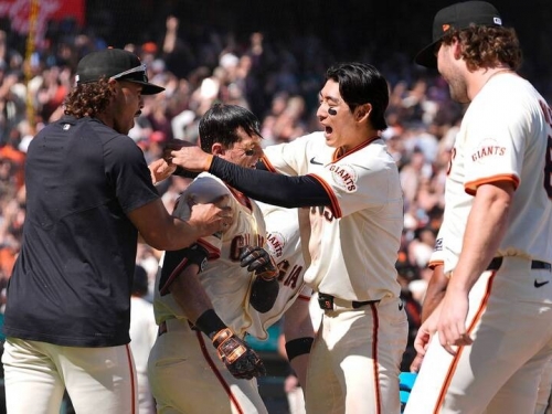 MLB》李政厚猛打賞、OPS破9 雅澤姆斯基再見轟助巨人逆轉勝