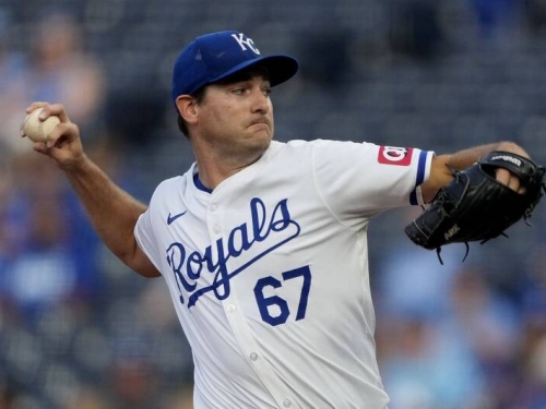 MLB》皇家魯戈7局好投壓制天使 豪奪第14勝並列聯盟勝投王