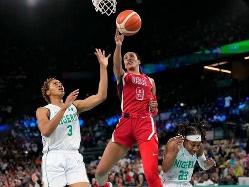 奧運女籃》這才是真正夢幻隊！美國女籃擊敗奈及利亞闖進4強59連勝