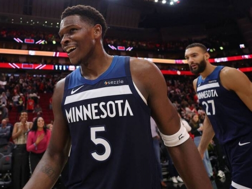 NBA》直播採訪中爆粗口 灰狼一哥又被重罰320萬