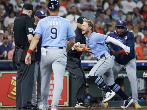 MLB》拍頭盔不用被驅逐了 大聯盟最快明年引入電子好球帶