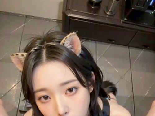 2305012_censored