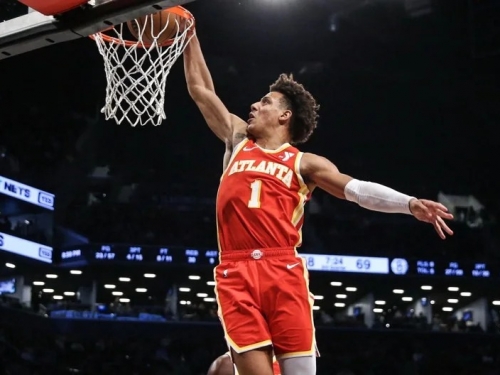 NBA》一季爆發獲5年1.5億美元合約 強森穩固老鷹核心地位