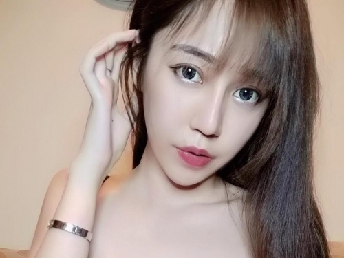 巨乳直播主開播都把「地方歐派」放上桌　意圖使人讚起來也站起來！