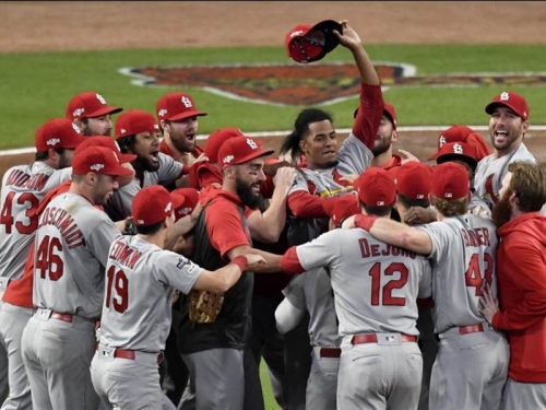 MLB》首局海灌10分寫紀錄 紅雀G5血洗勇士