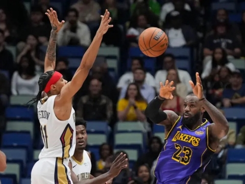 NBA》LeBron關鍵時刻飆致命三分！湖人104：99鵜鶘　喜迎5連勝