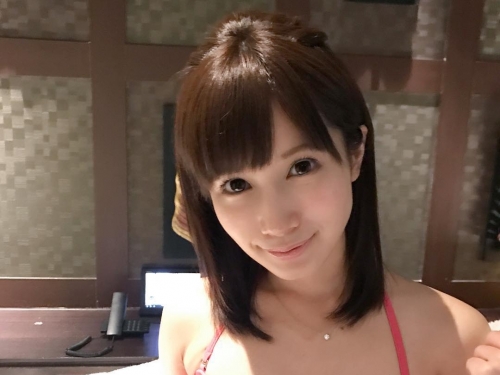 專屬成人的「水果奶奶」！完全緊縛無法掙脫　慢慢調教未熟的美少女！