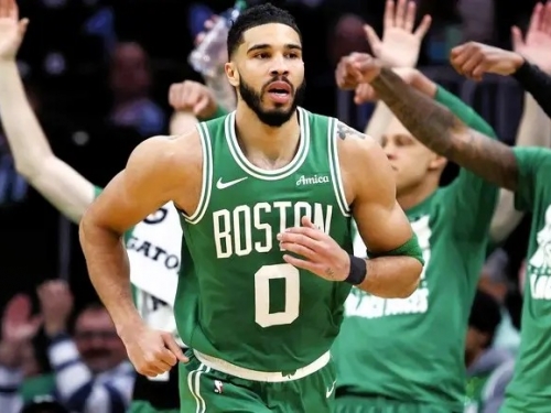 NBA》尼克遇強則弱、105：118不敵塞爾提克　碰東區前2五戰全敗！