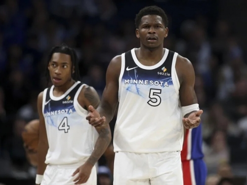 NBA》灰狼打到被主場球迷噓 愛德華痛批團隊正分崩離析