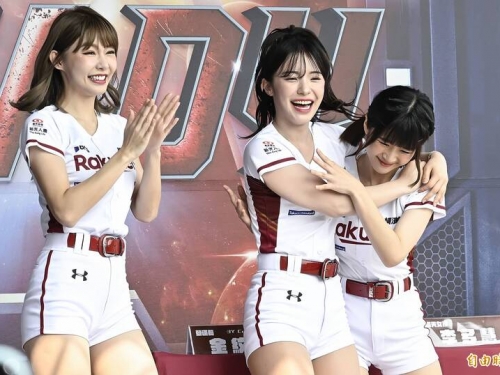 中職》李多慧IG追蹤暴增30萬 第1場比賽期待比緊張多