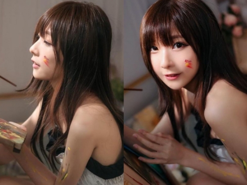 「大眼小畫家」靦腆笑顏太迷人，「絕美側臉」讓粉絲一眼就戀愛！