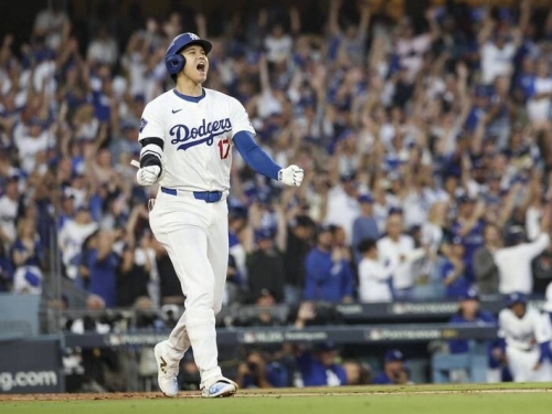 MLB》外星人！大谷翔平夯季後賽超狂首轟 隨隊記者讚「誰都擋不住」