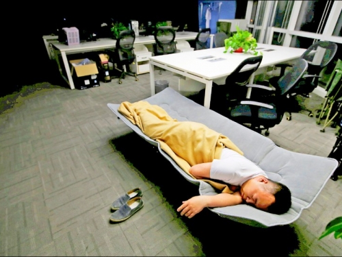 睡逾九小時 中風風險增
