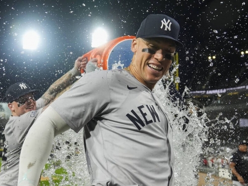 MLB》沒有看扁全壘打王「法官」 白襪主帥談故意保送：只能挑選毒藥...