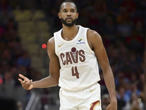 NBA》莫布里生涯首獲年度最佳防守球員 騎士隊史第一人