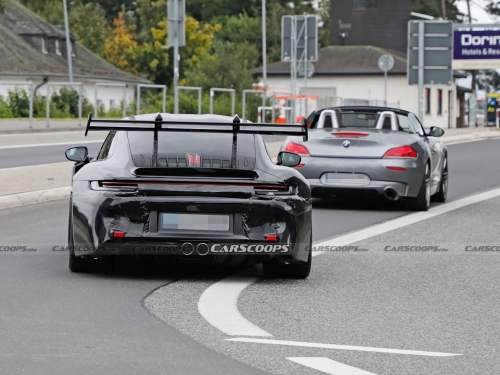 又大又平的曬衣架？新世代保時捷 911 GT3 RS 給你滿滿的超巨尾翼！