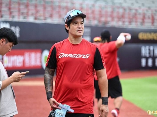 中職》睽違兩個月再於一軍出賽 林智勝擔任先發4棒DH