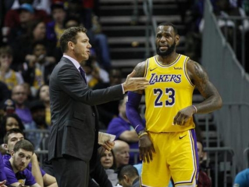 湖人隊內地位最穩固的是他！後台比魔術師還硬