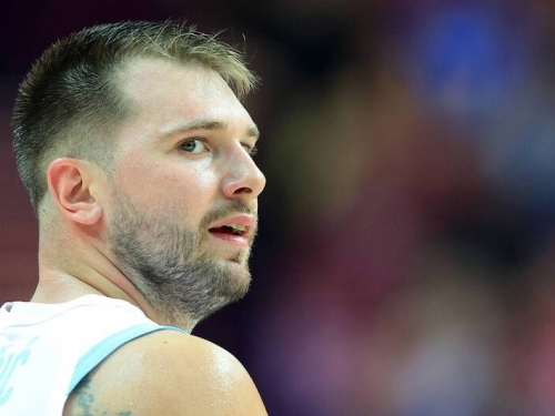 籃球歐錦賽》東契奇寫30年首見大三元紀錄 率斯洛維尼亞開胡