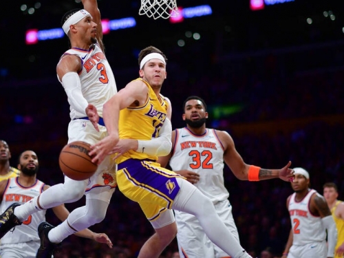 NBA》超級鐵！投籃命中率15.4％ 湖人「鄉村曼巴」坦言：表現太糟糕了...