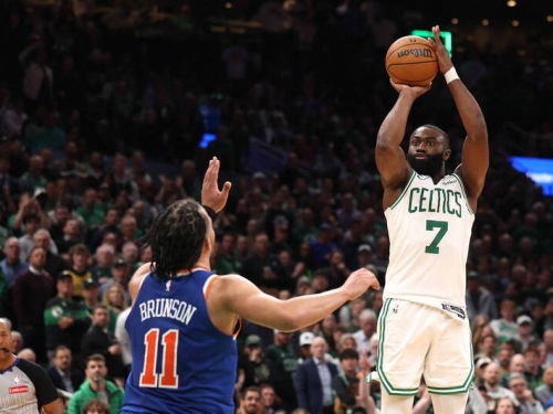 NBA季後賽》塞爾提克投丟45顆三分球太慘 布朗坦言不能只投三分