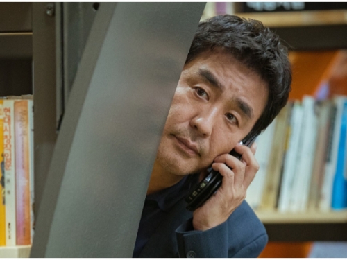 韓國票房擊敗《永恆族》！柳承龍主演《作家我就爛》人生太荒唐　和潑辣前妻糾纏不清！