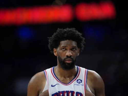 NBA》費城76人能用「醫療退休」擺脫Joel Embiid合約？未來4年要付81億