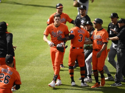 MLB》金鶯新秀跑壘「買犯」釀板凳清空 白襪野手批骯髒：要打架我奉陪
