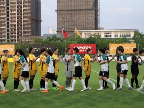 足球》陽信銀行盃國際邀請賽開踢 台灣女足跟日、韓球隊交流尋求能見度