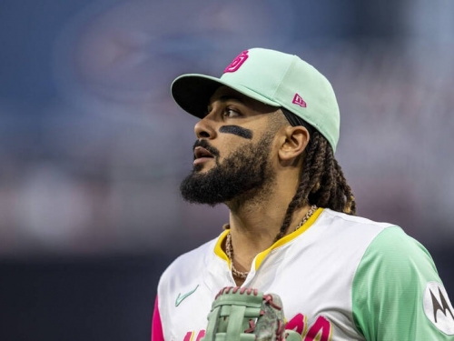 MLB》恐損失10億台幣... 教士強打小塔提斯提告球員公司